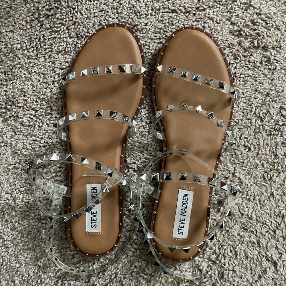 Women’s Steve Madden spiked clear plastic sandals